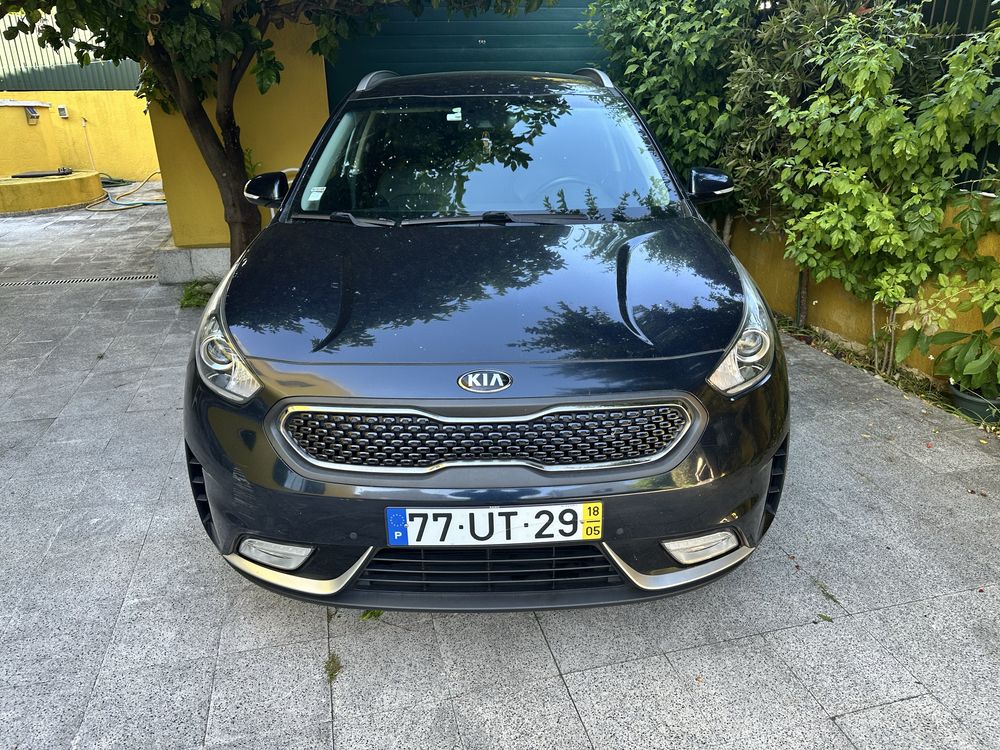 Kia Niro Hibrido / Gasolina  revisoes sempre feitas na marca Kia
