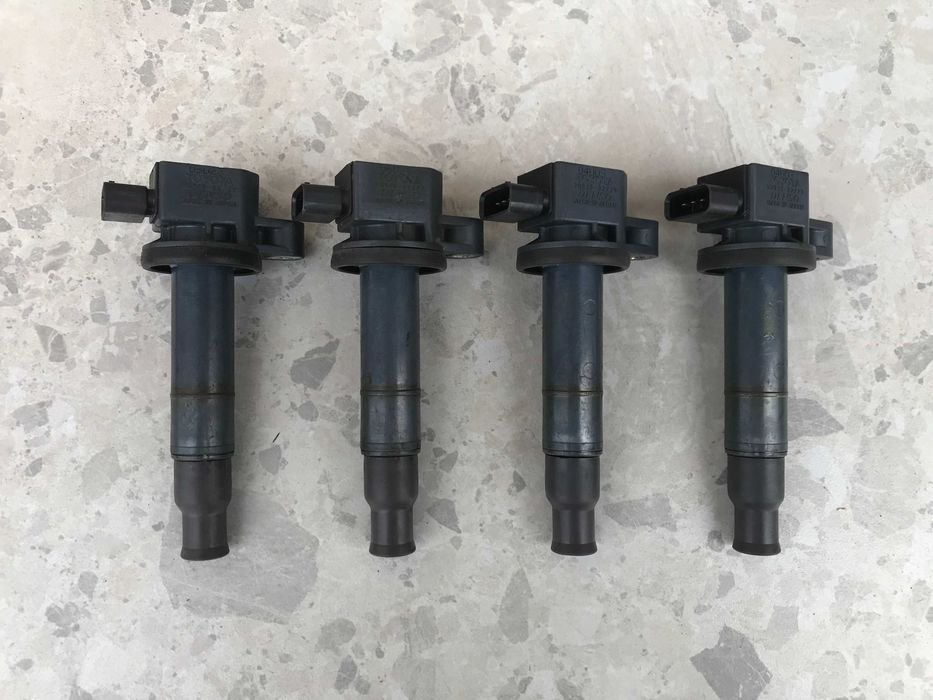 Катушка зажигания Toyota Yaris. Yaris Verso. IQ. Prius - 1.0-1.3-1.5