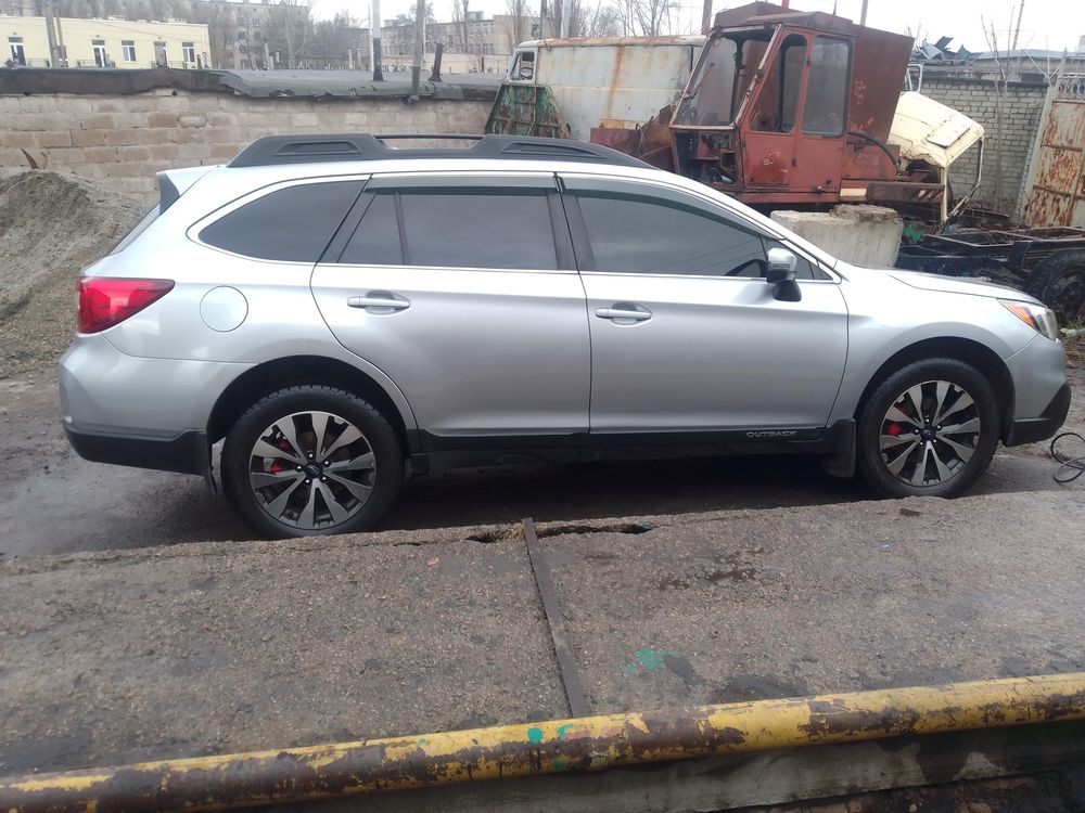 Subaru outback продам