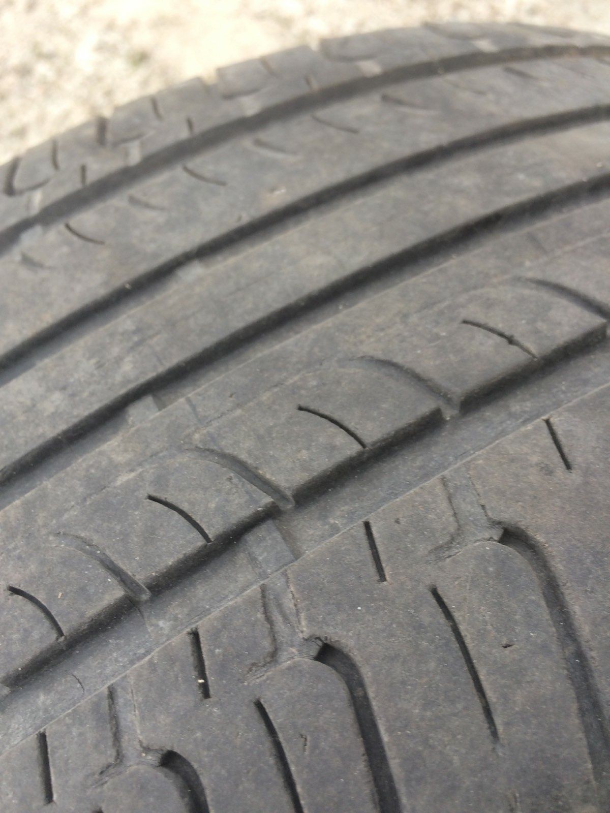 Резина шины Hankook Optimo k415 
235/55/R18 100h