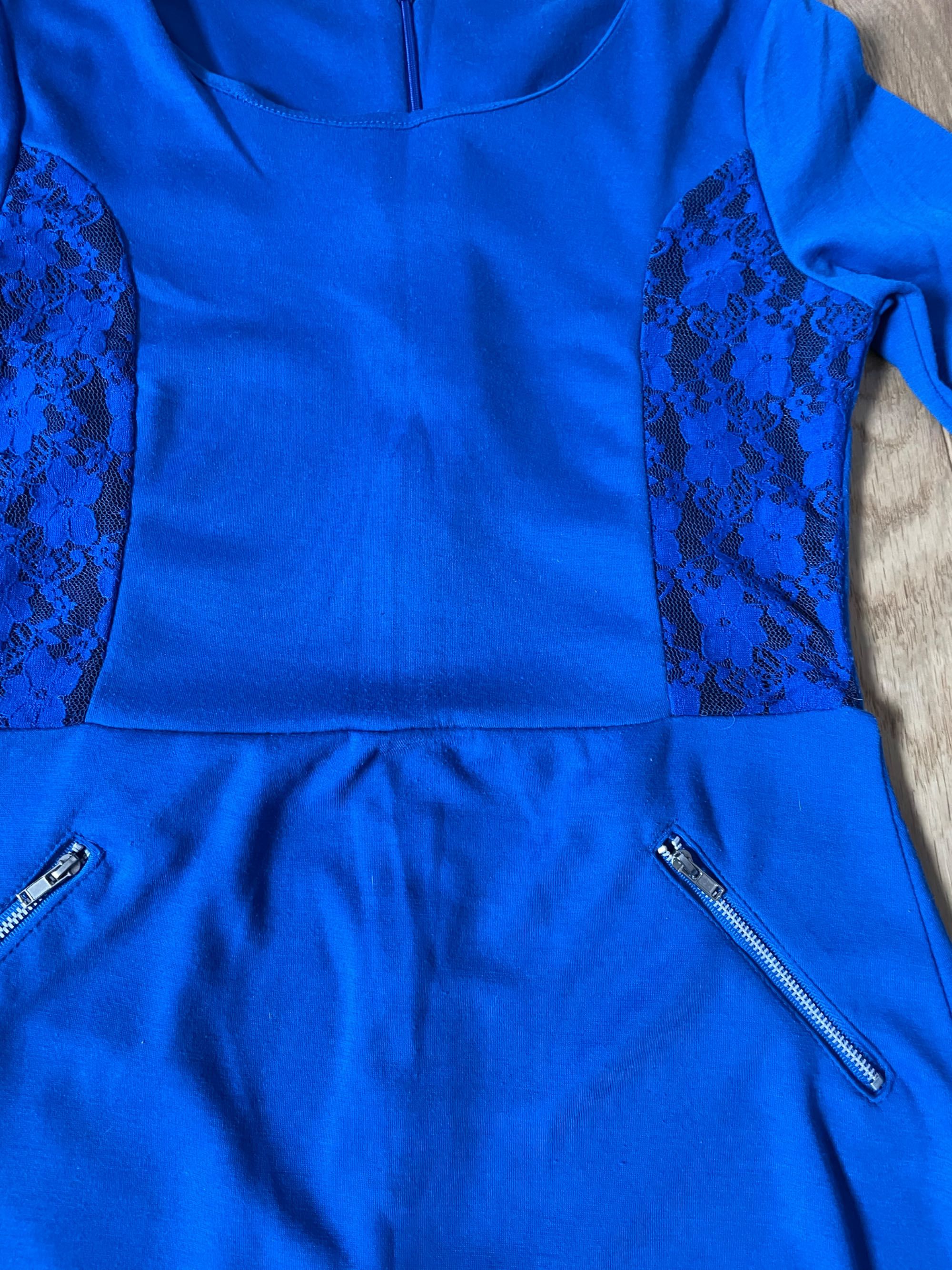 Niebieska sukienka ołówkowa S