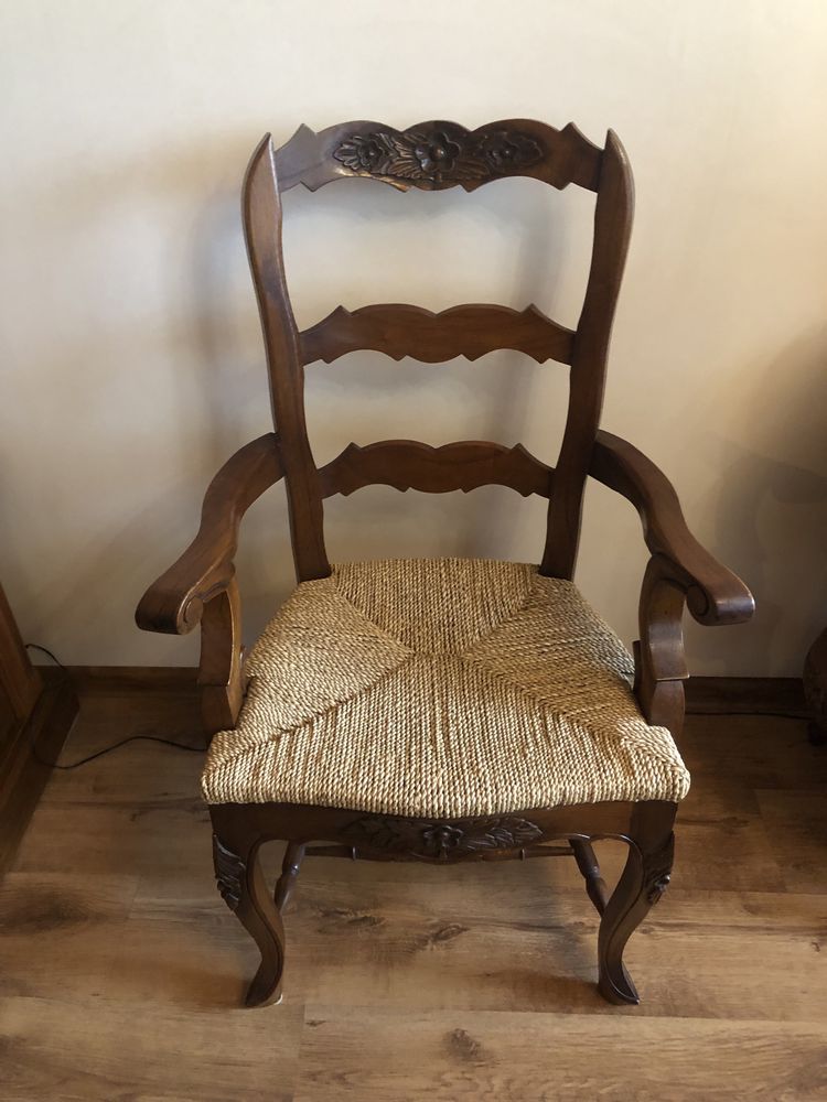 Krzeslo zdobione Francuskie z trawą morską