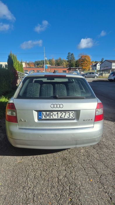 Samochód Audi A4 B6 2004r.  1.9 TDI
