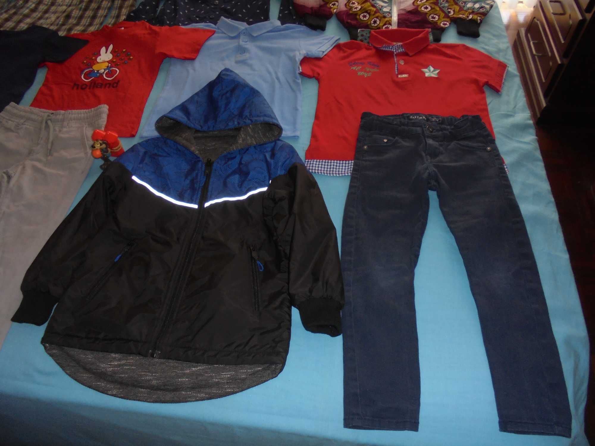 lote de roupa de menino águia do Benfica