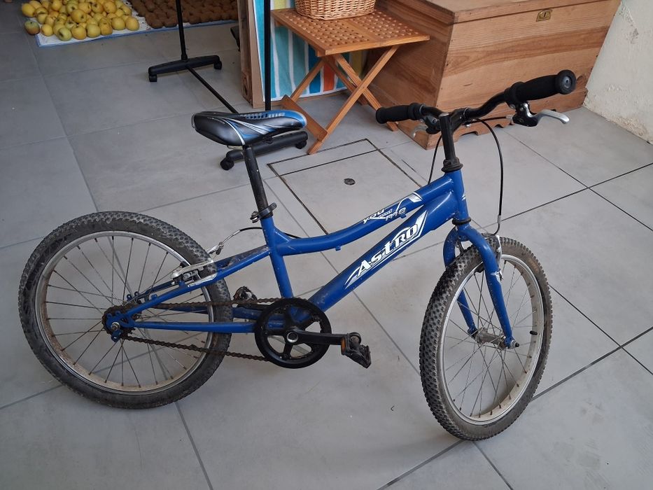 Bicicleta usada de criança 5 a 9 anos