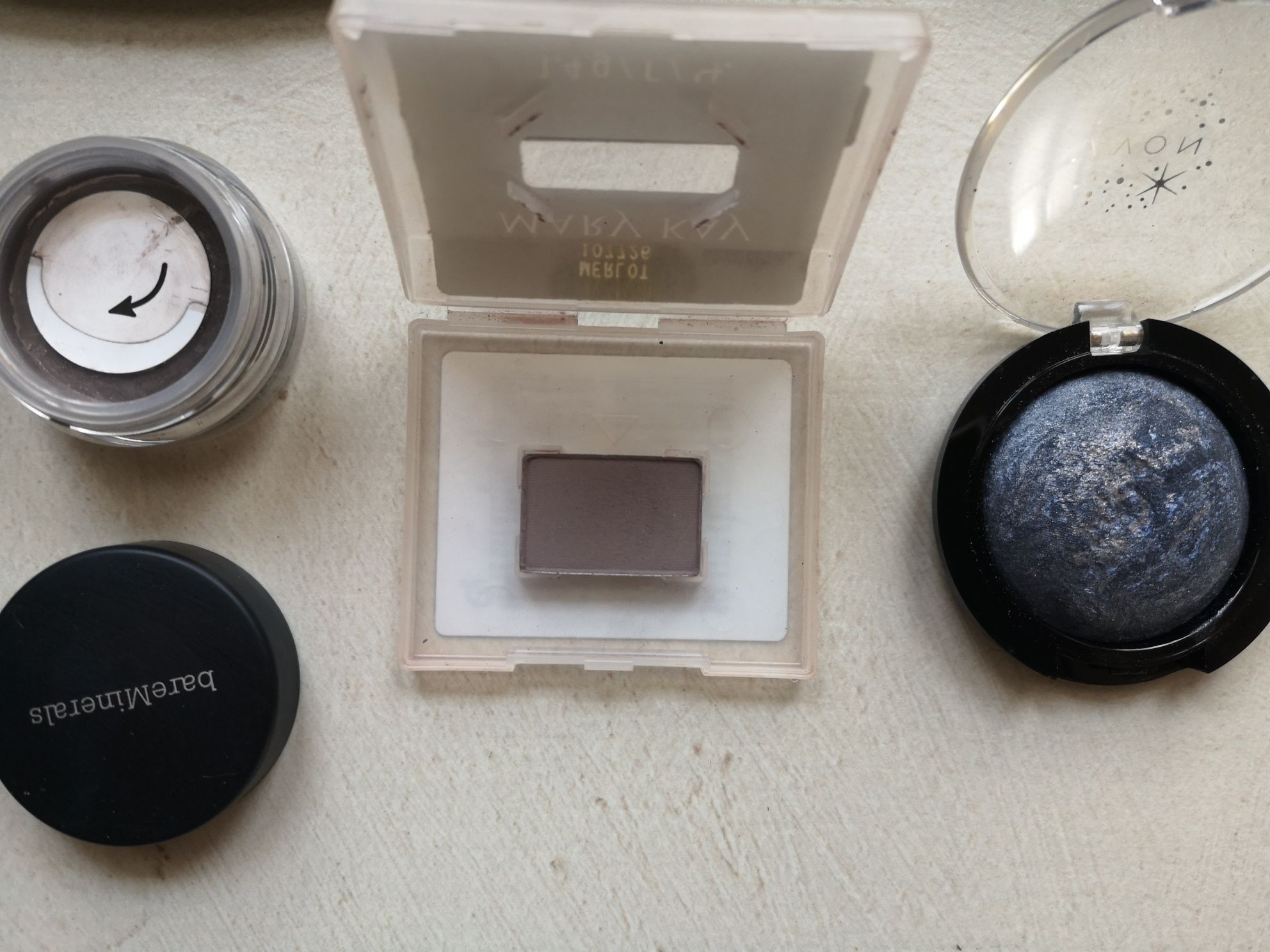 Cienie do powiek, paletki /avon /inglot/bare minerals