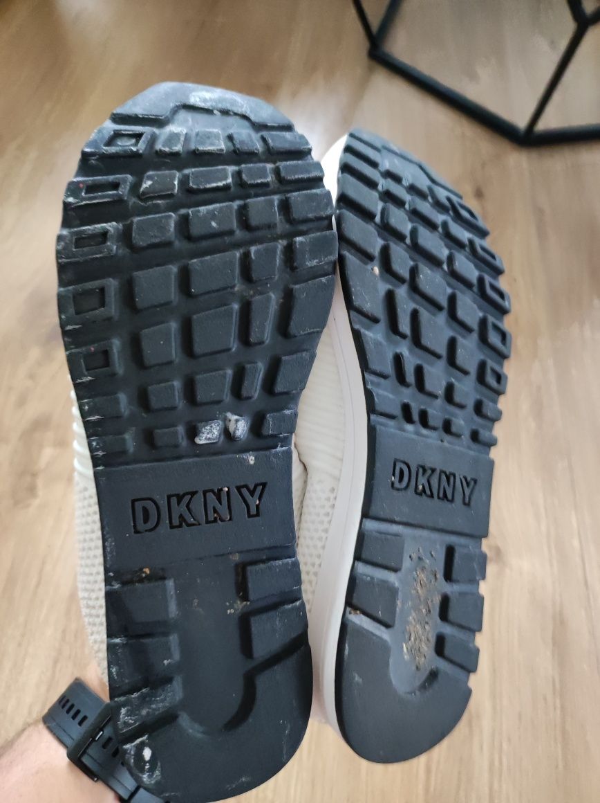 Buty DKNY 38.5 sprzedam