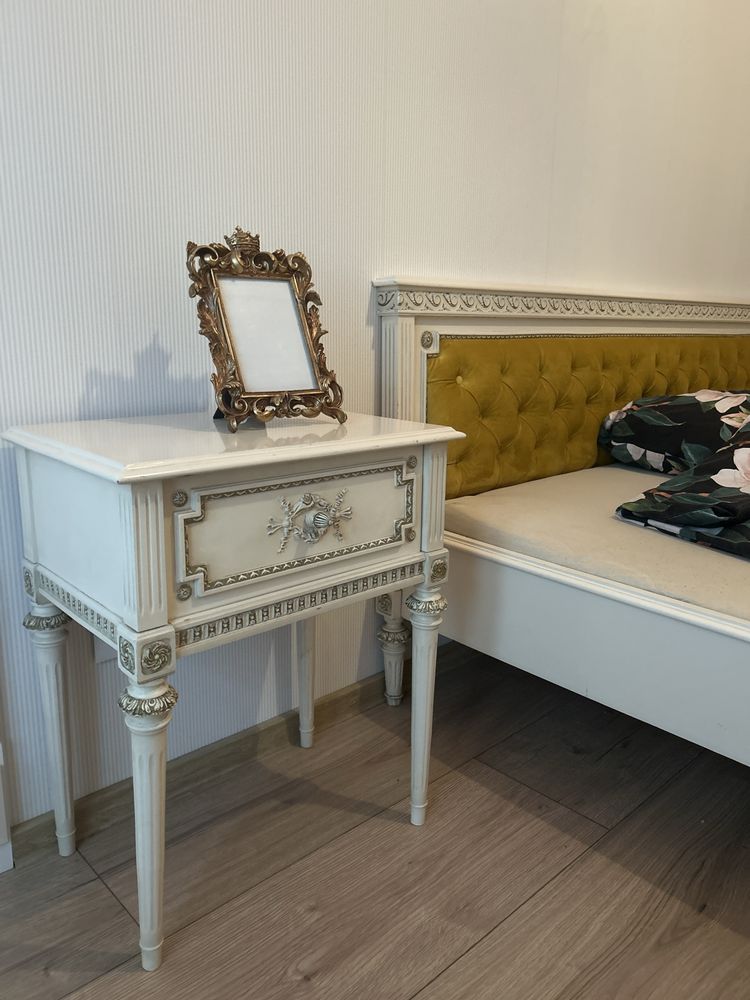 Łóżko vintage retro ludwikowskie tapicerowane stylowe