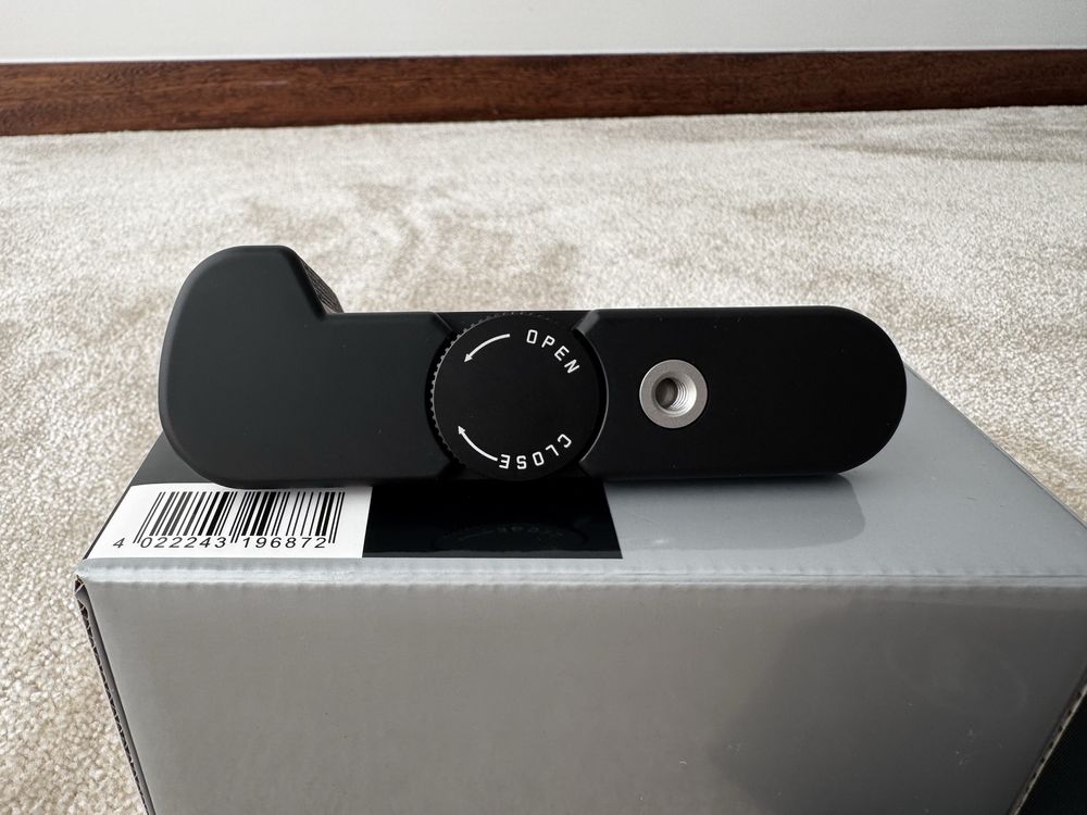 Leica Handgrip D-LUX 8 original