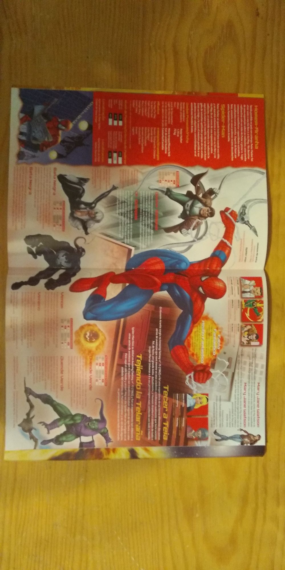 Caderneta de super-herois da Marvel