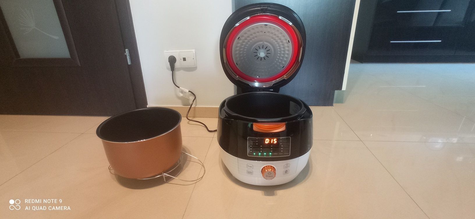 Multi cooker model PR - 22 NOWA sztuka