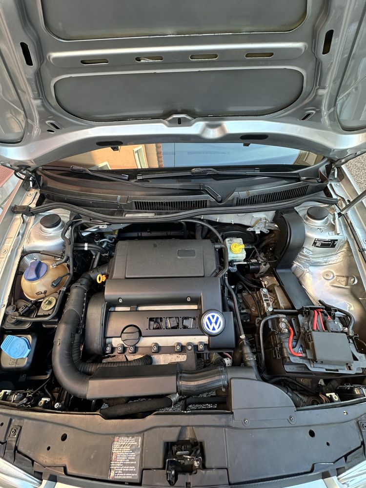 Vendo ou troco golf variant 2002 gasolina