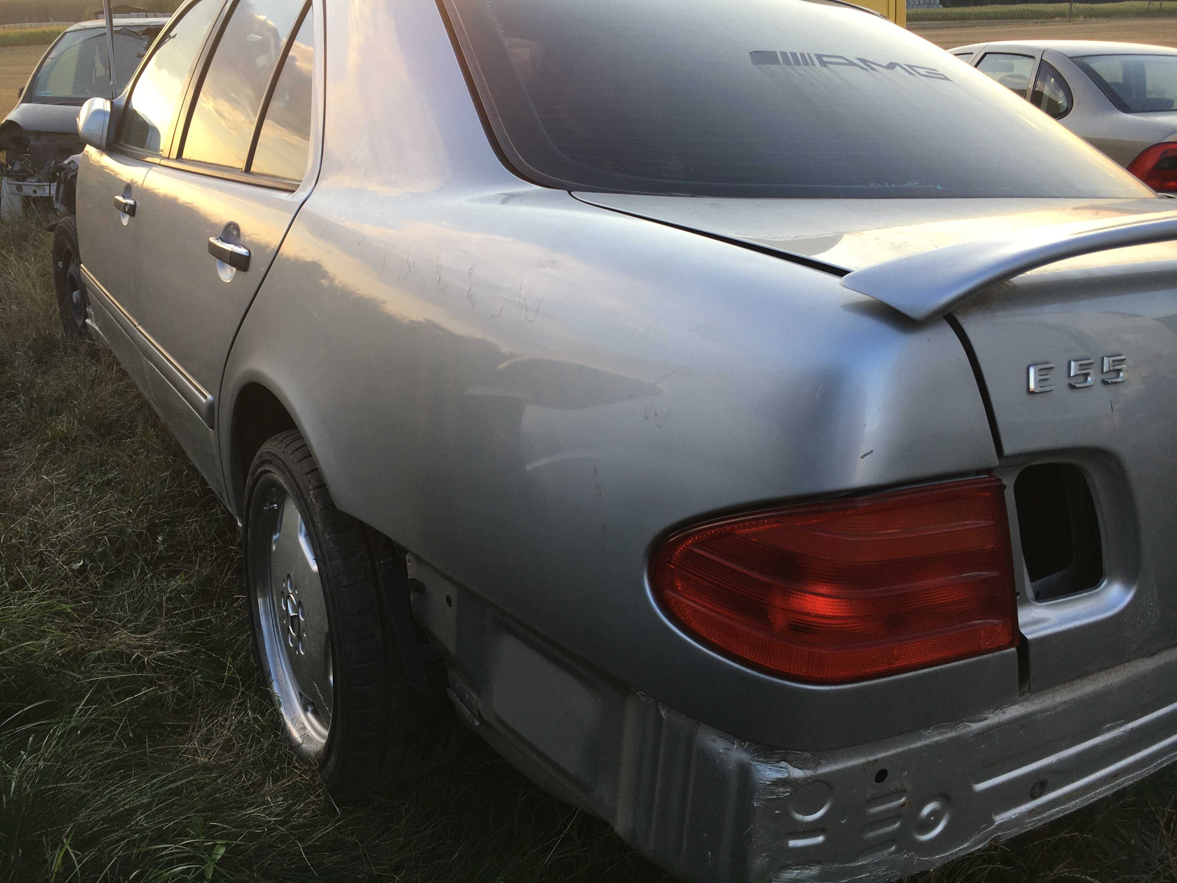 Mercedes E55 AMG W210 Karoseria bez rdzy jak nowa Brif Niemcy