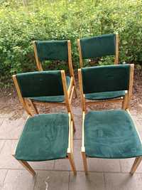 Sprzedam cztery krzesła drewniane z obiciem zielonym