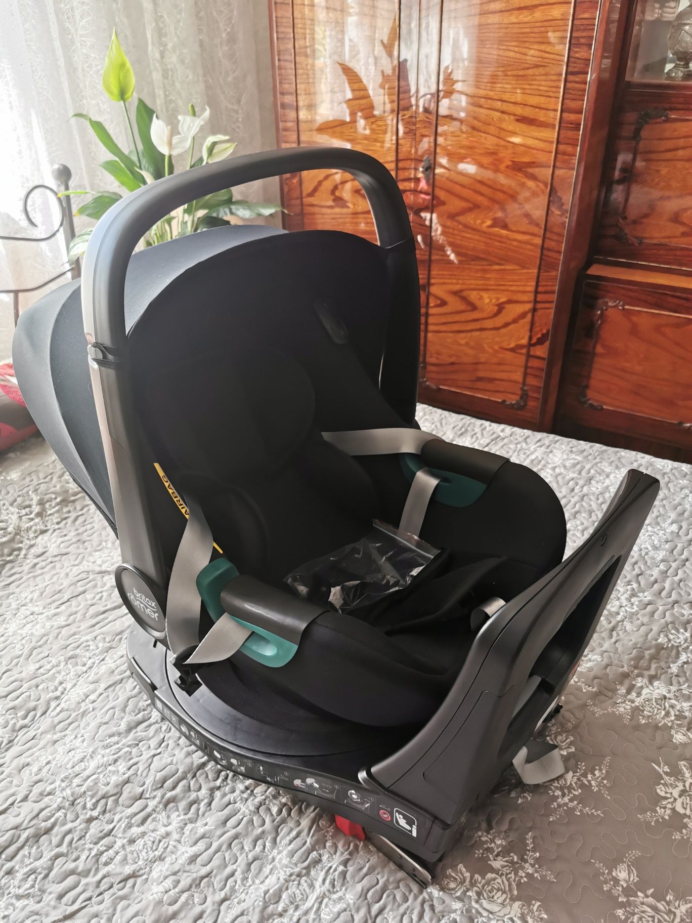 FOTELIK BRITAX Romer BabySafe 3 i-size + baza FLEXBASE 5Z