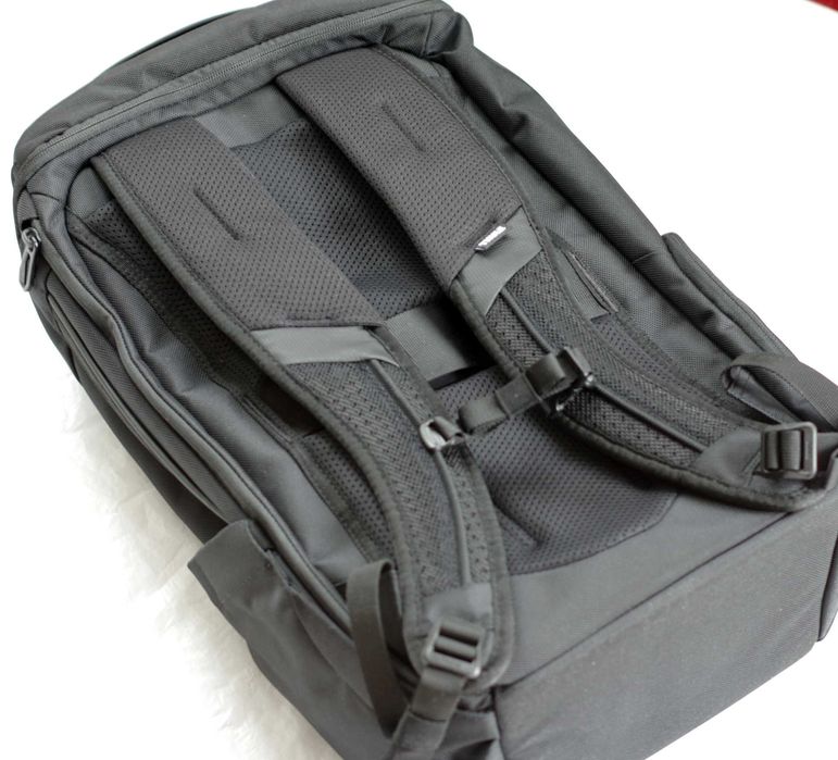 Міський рюкзак Thule Accent 28L чорний, TACBP-2216