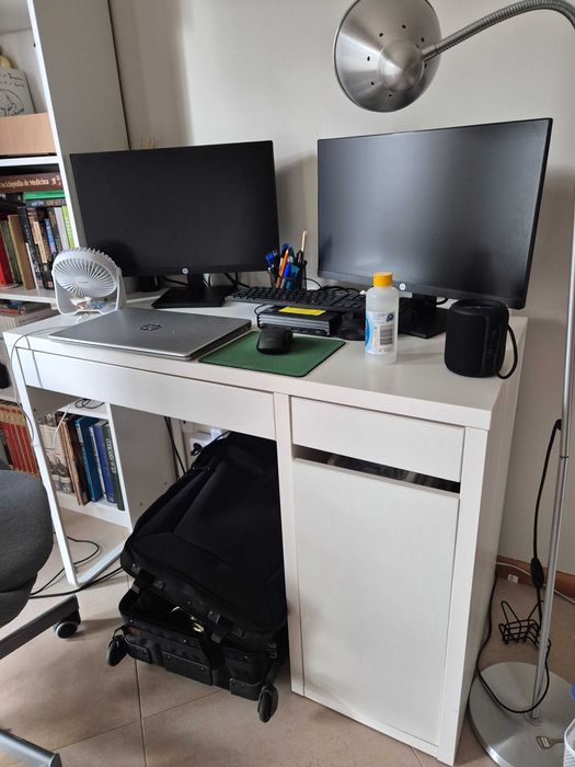 Secretaria micke IKEA