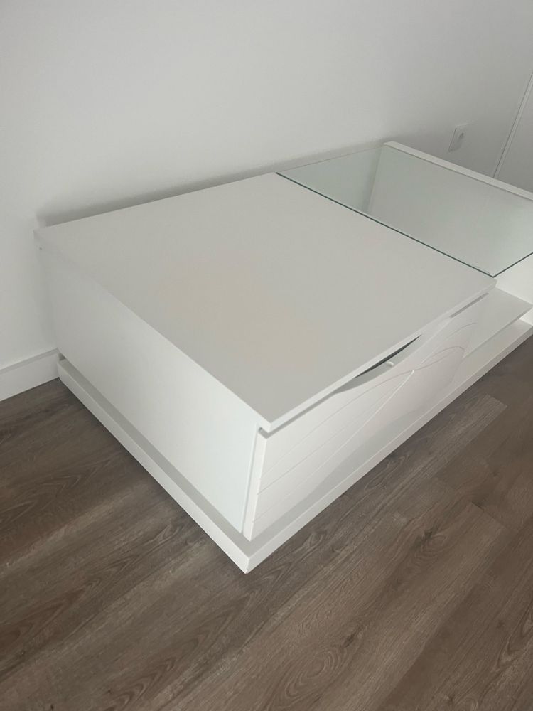 Mesa de centro.