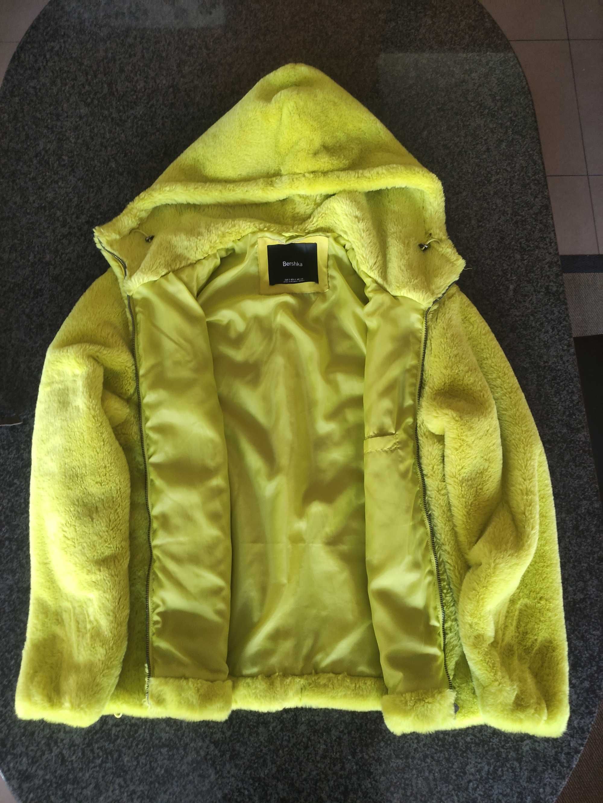 Casaco Bershka Poliéster