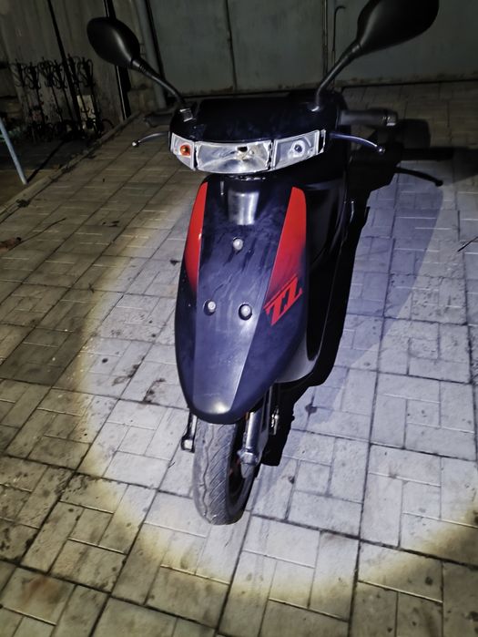 Продам скутер Сузуки сепия зз