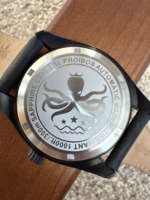 Phoibos Reef Master PY015D - дайверський годинник з сапфіровим склом