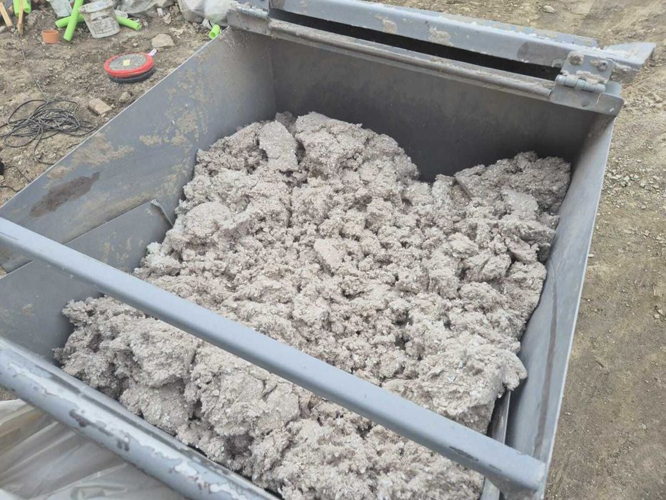 Ocieplenia dachów, poddaszy i stropów wełną celulozową – OKONIX