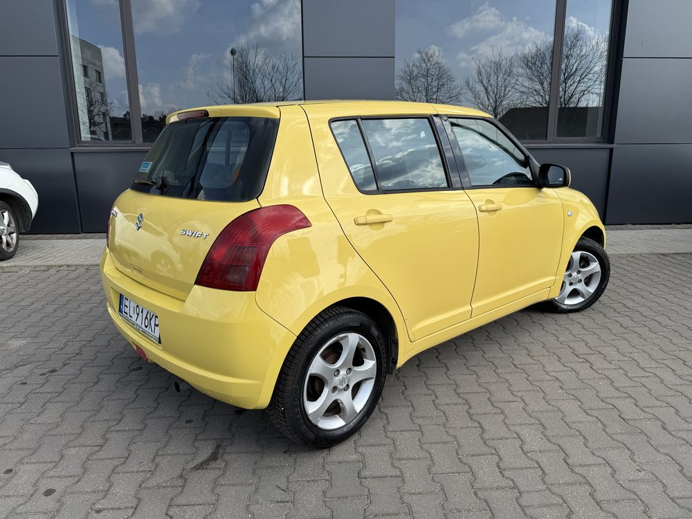Suzuki Swift 1.3B, klimatyzacja, multifunkcja, el. lusterka
