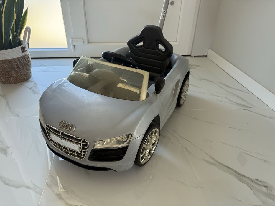 Audi R8 crinca com capota