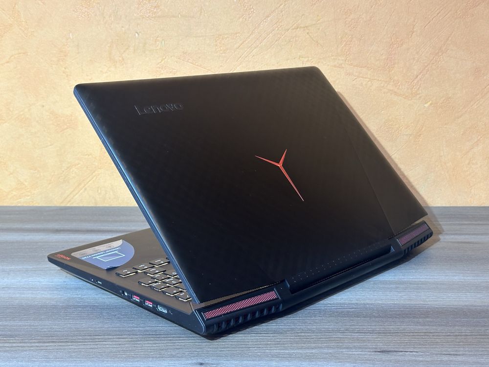 Потужний ігровий 4K Legion Y720(Core i7/GTX1060/16DDR4/SSD+HDD/4K IPS)
