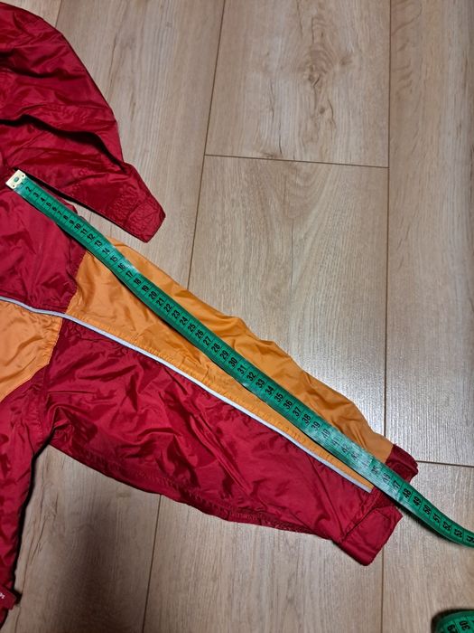 Вітрова дитяча, кольорова.