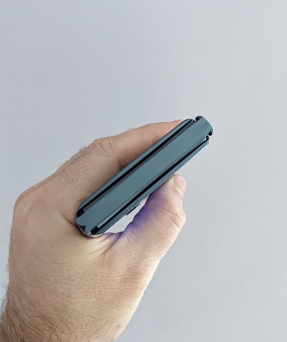 Motorola RAZR 5G 2020 8/256GB