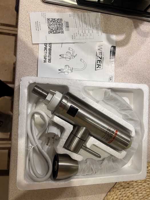 Проточний електро-кран 3300W WEZER СТАЛЬ