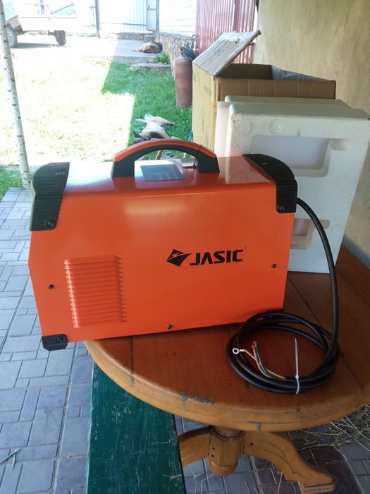 Продам аргонну зварювальну сварку