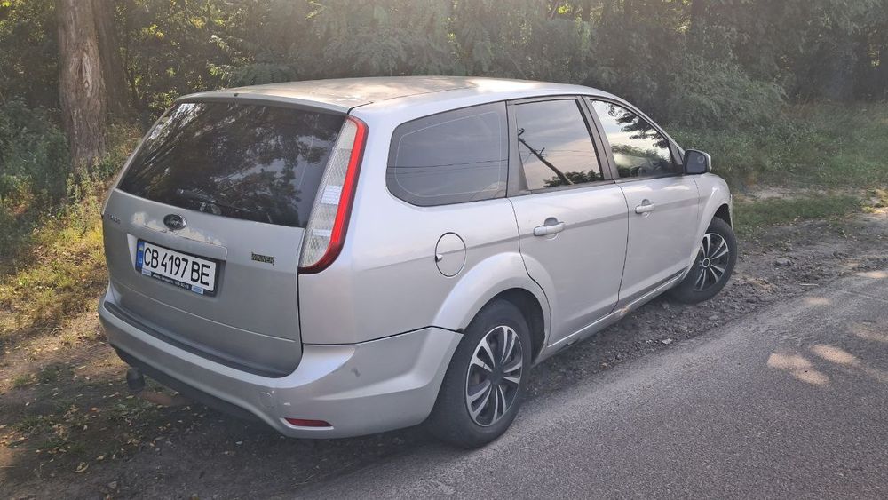 Форд фокус 2 .2008р в.Газ бензин