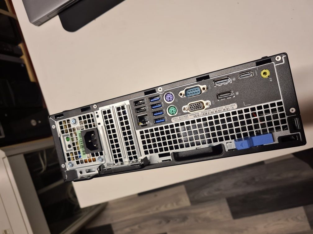 Komputer Dell optiplex 5040 I5 8/16gb 256/512gb SSD nvme WiFi win10/11