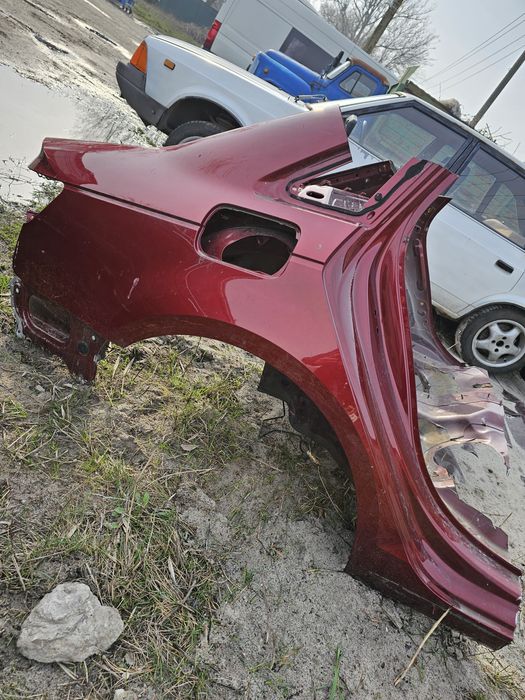 Крило заднє праве Ауди А4В9