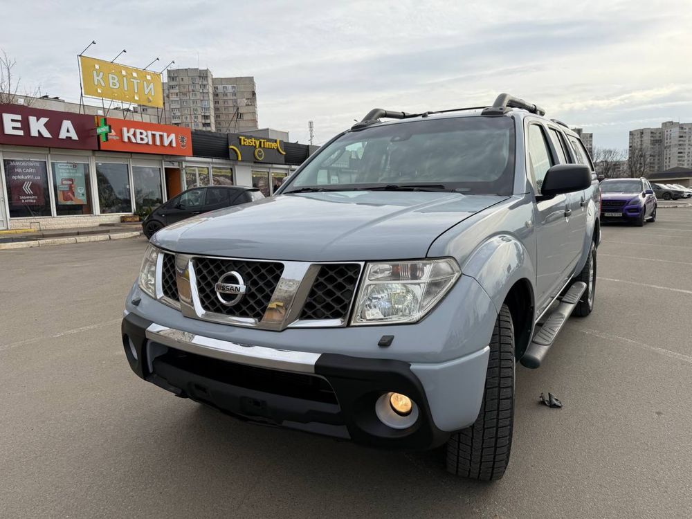 Nissan Navara 2.5