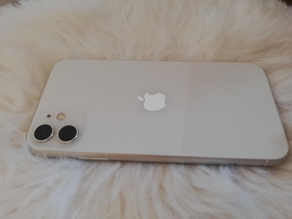 Sprzedam iPhone 11