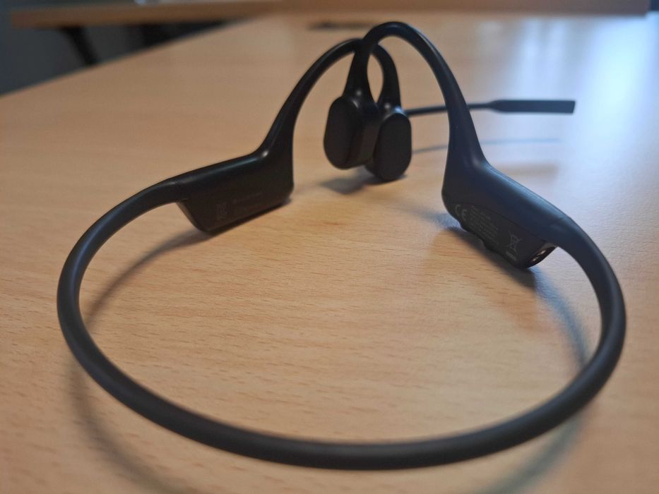 Słuchawki bezprzewodowe - OpenComm Shokz - przewodnictwo kostne