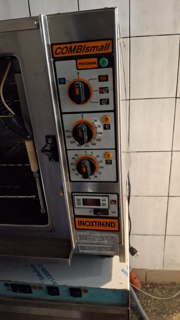 Zmywarka gastronomiczna /Piec konwekcyjny