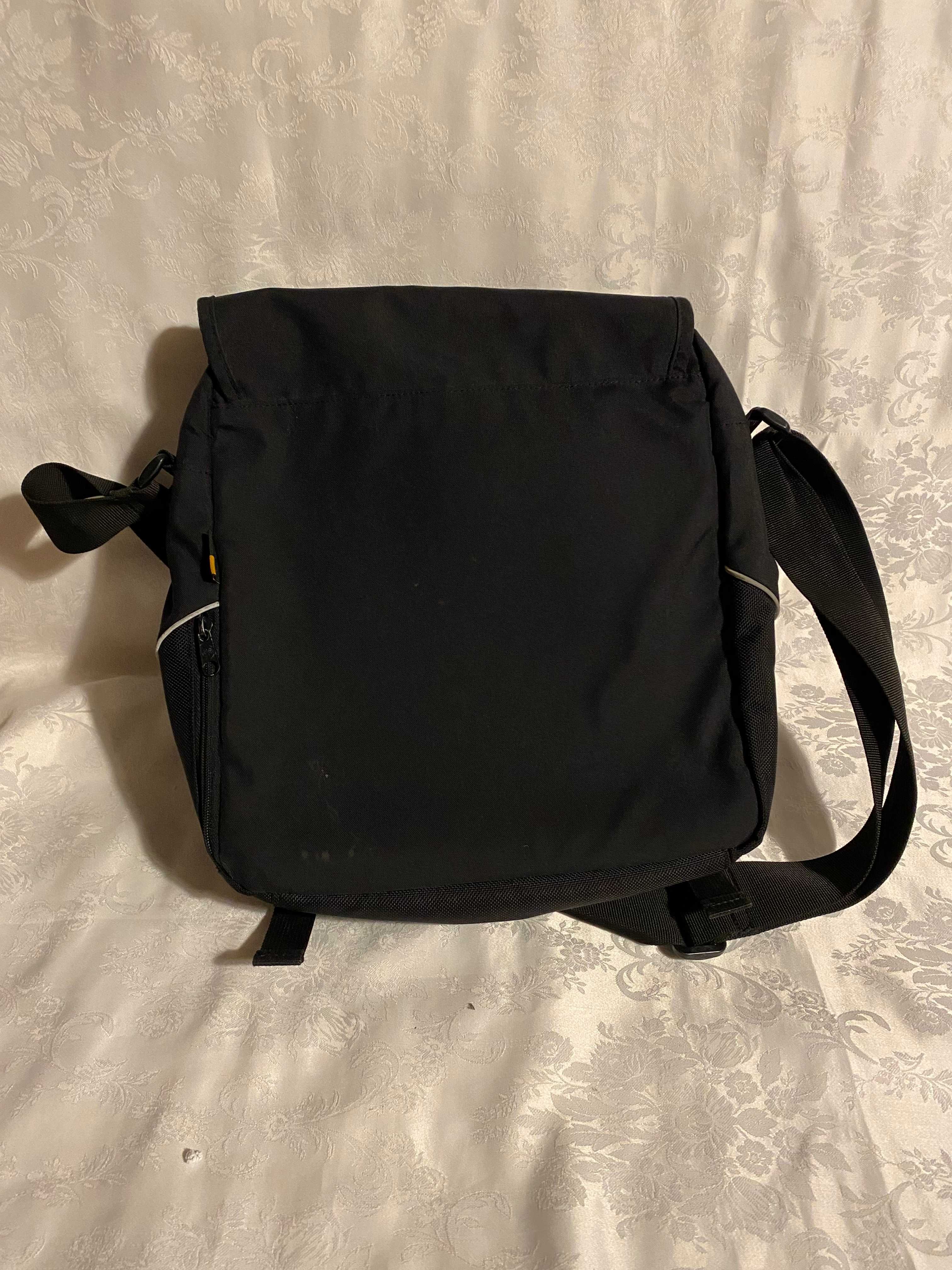 TIMBERLAND Czarna torba   36x30x10cm