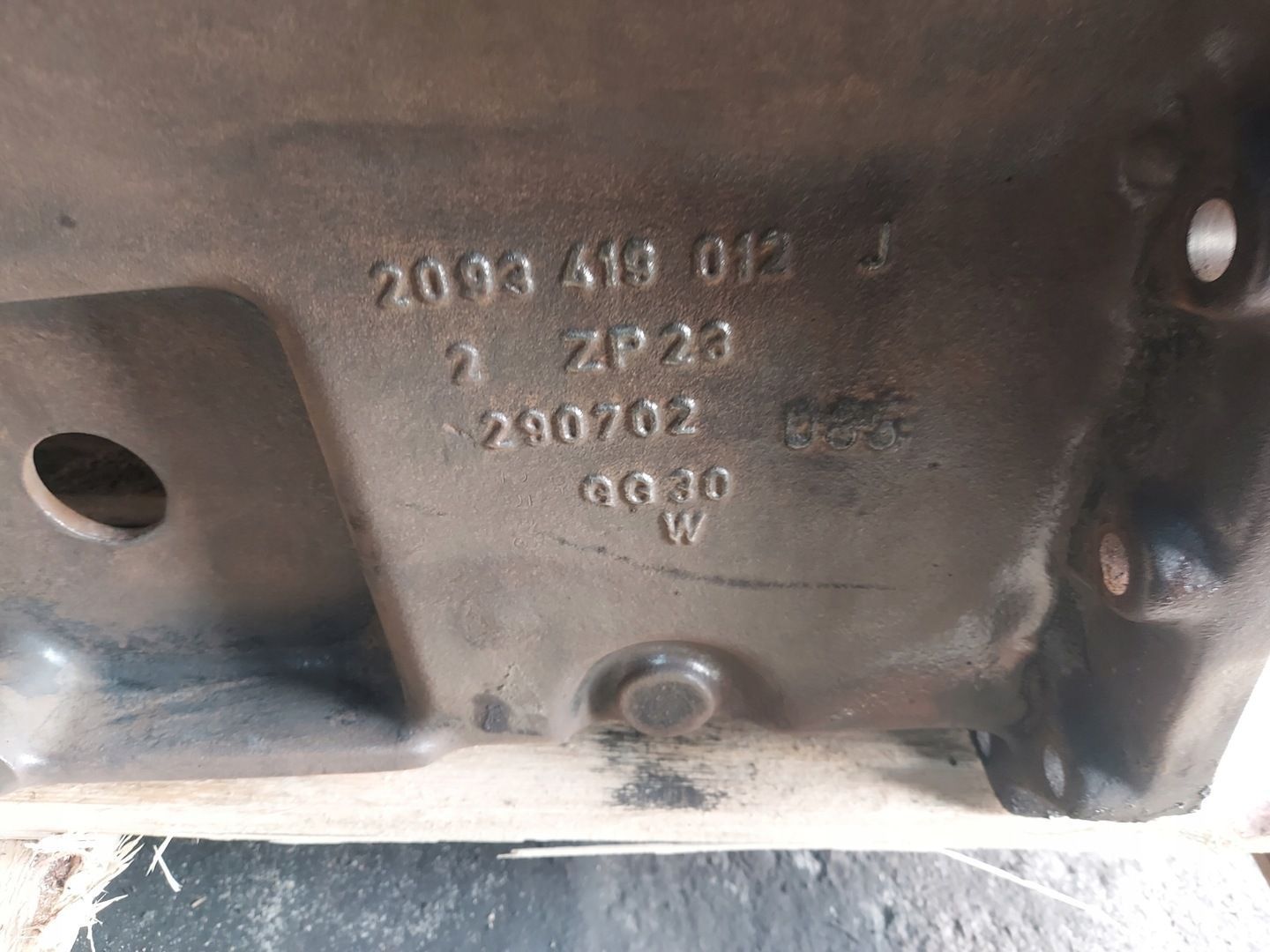 SKRZYNIA BIEGÓW SEMI POWERSHIFT 2093419012J 290702 GG30W CASE 9080 2003R