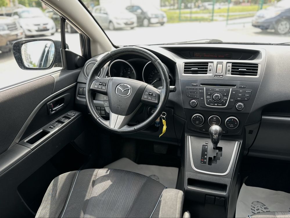 MAZDA 5 2011 року, 2.0 бензин, автомат, передній привід, 7 місць.