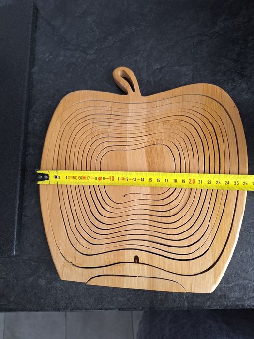 Drewniany koszyk na owoce