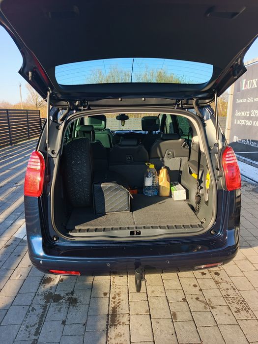 Терміново!!! Продам Peugeot 5008
