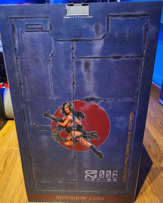 Sideshow Pacific Rim Gipsy Danger 1/4 scale statue