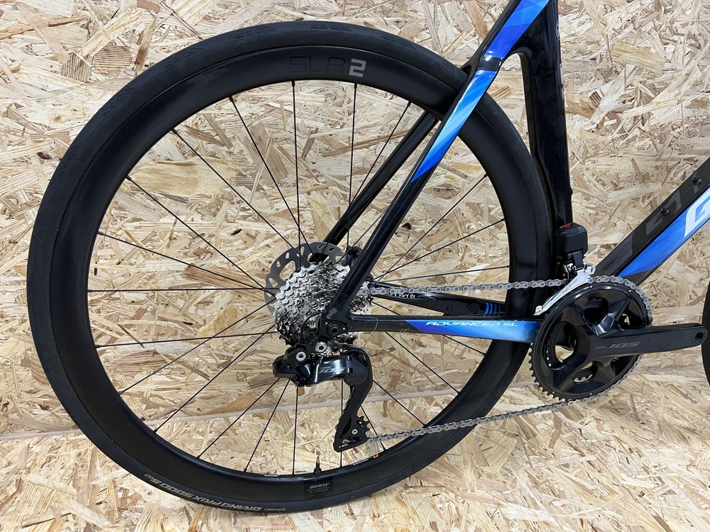 Bicicleta disco Giant Propel SL - Shimano Di2 12v - Rodas carbono