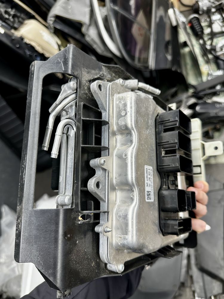 Блок, модуль двигателя, ECU,DME Bmw F15 F01 F02