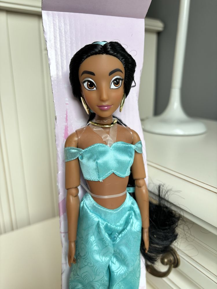 Lalka Disney Store Jasmine Dżasmina Jasmina Aladyn