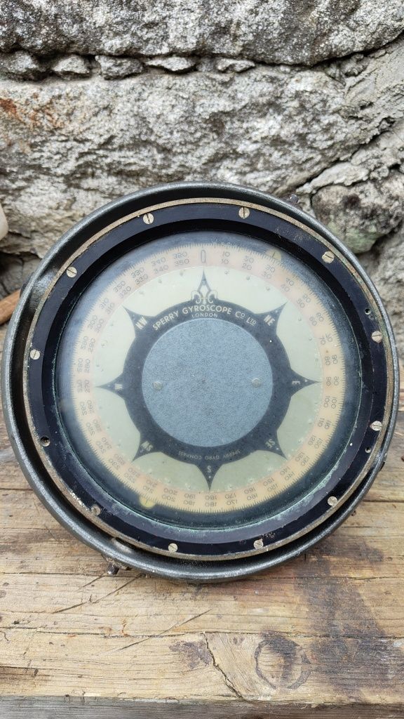 Repetidora de Giro Sperry   Gyro-Compass Repeater
